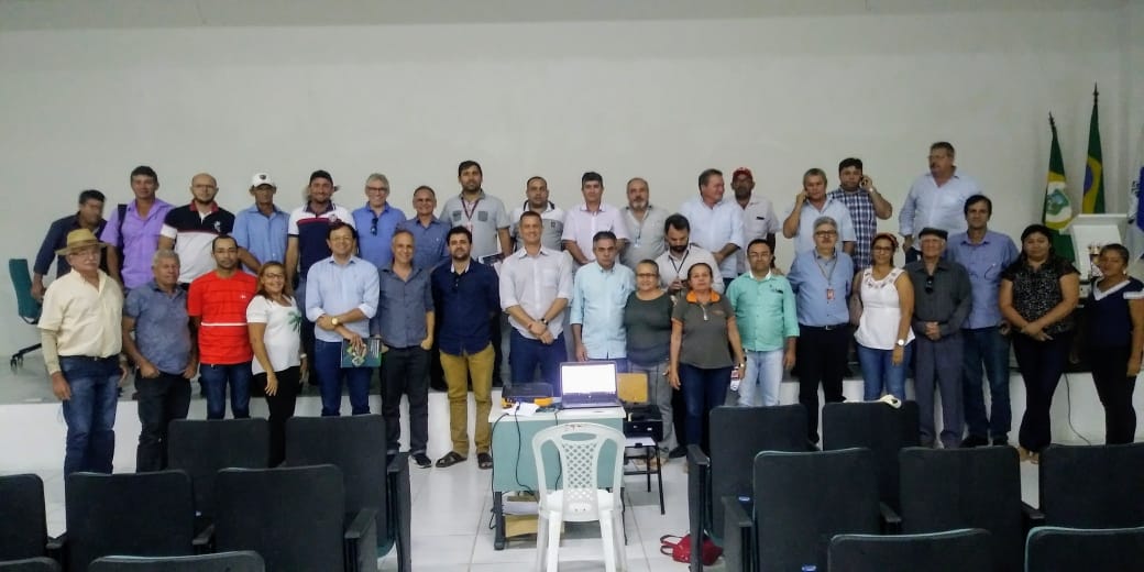Secretaria de Agricultura de Parambu Participa de Reunião Para Discutir Projetos Para a Rota do Cordeiro na Região dos Inhamuns